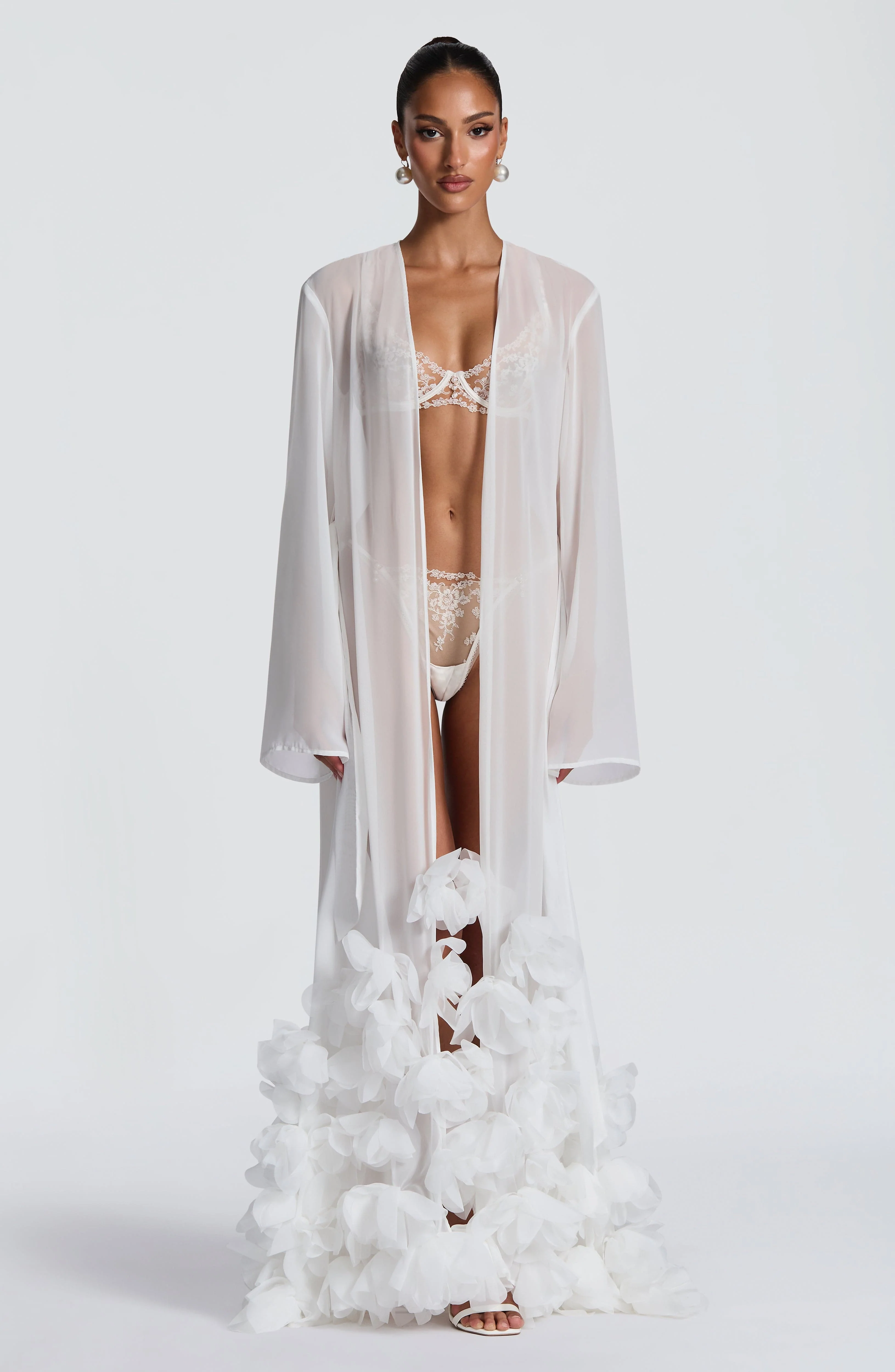 Anwen Dressing Gown - Ivory - Image 12