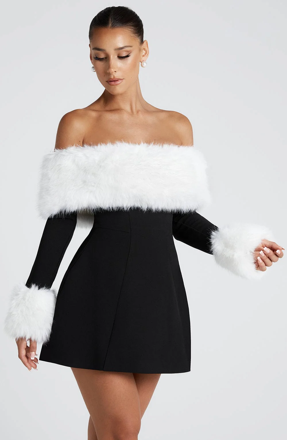 Villanelle Mini Dress - Black/White - Image 10