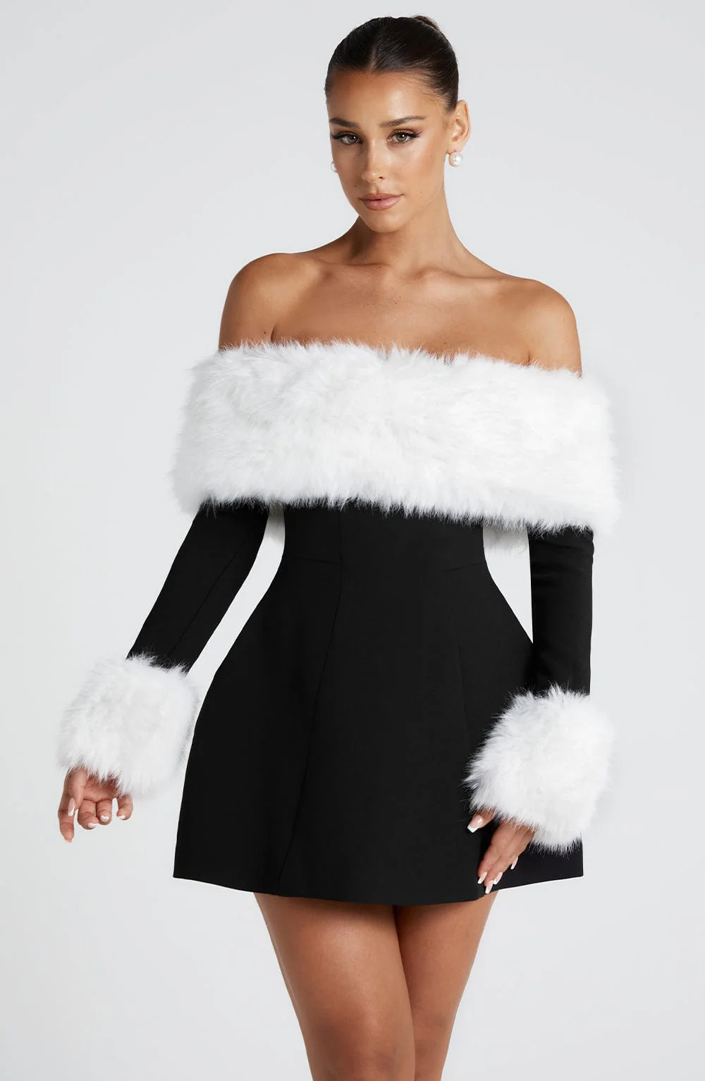 Villanelle Mini Dress - Black/White - Image 11